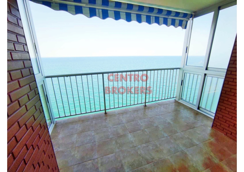 Apartament  z basenem i z niesamowitym widokiem na morze   Faro de Cullera